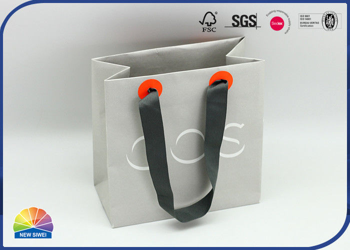 Matte Varnishing Paper Shopping Bags Reusable Recyclable